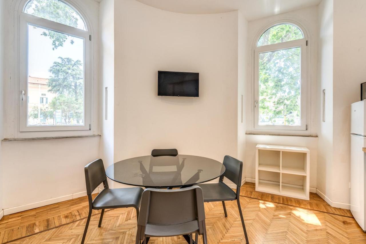 V E N E R E Apartments Rome Buitenkant foto